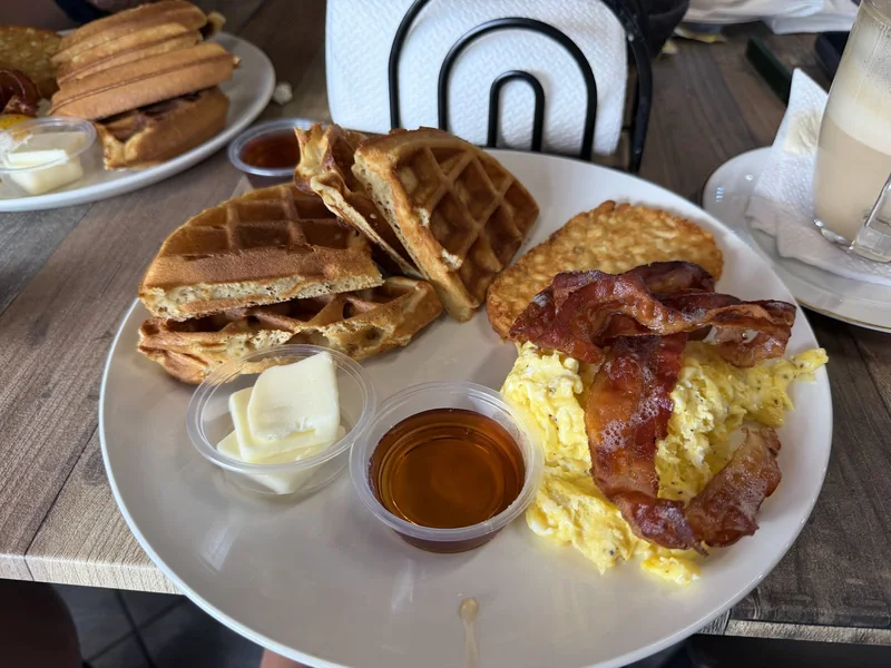 Toucan Cafe - Breakfast Brunch & Lunch